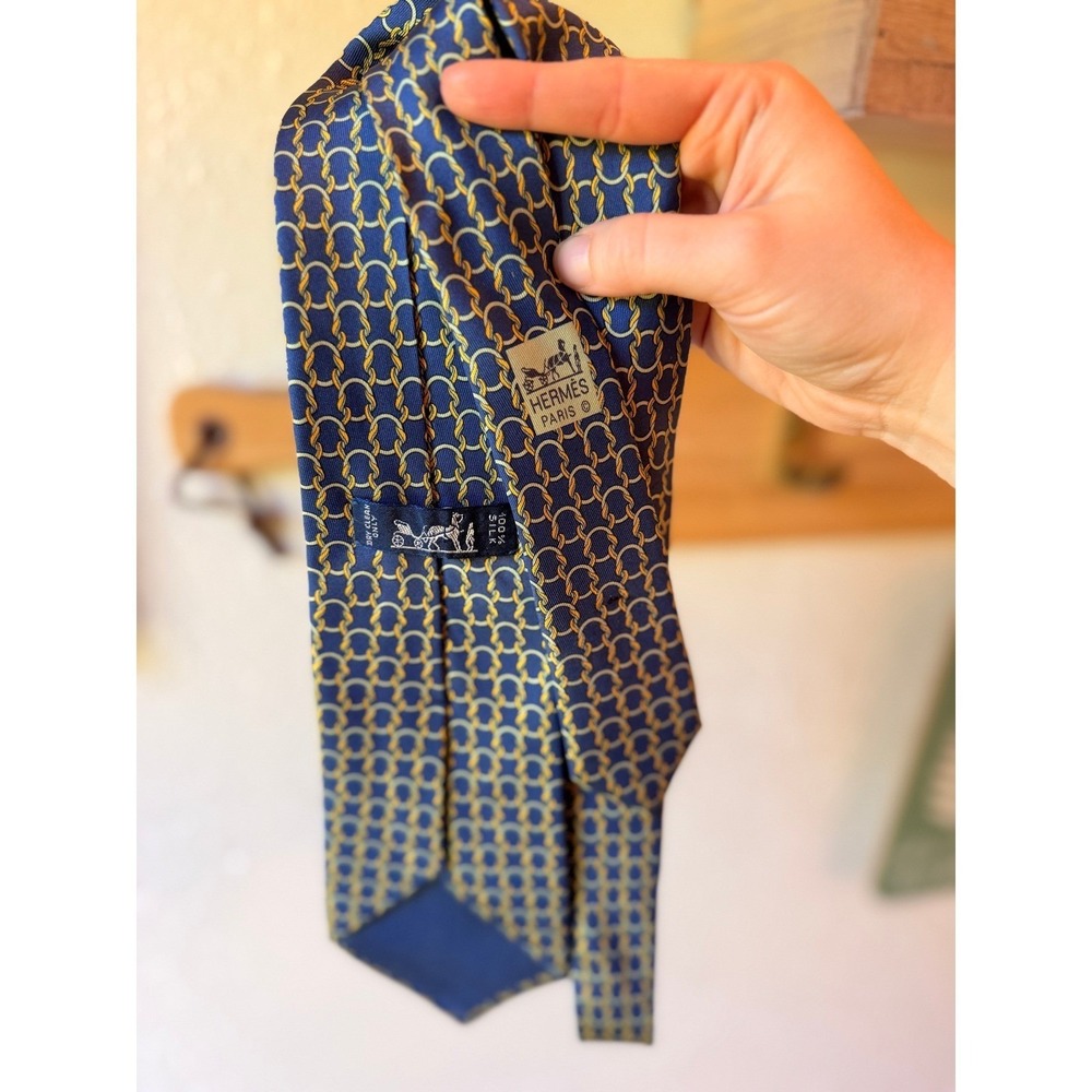 Hermes Paris Mens Silk Tie Navy Gold Equestrian Chain Link Horseshoe